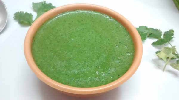 Coriander Chutney (Dhania Chutney)