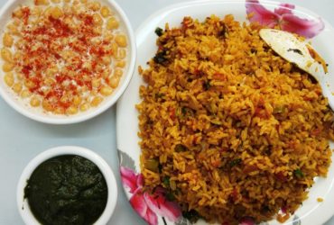 Tomato Onion Rice/Tomato Rice. A delicious and yummy Rice recipe