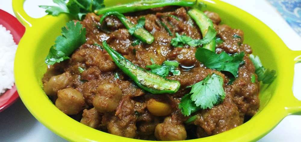 Punjabi Chole Masala/Amritsari Pindi Chole/Chole Masala