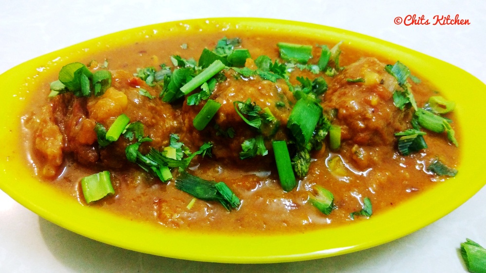 Kele Ka Kofta/Raw Banana Kofta Curry