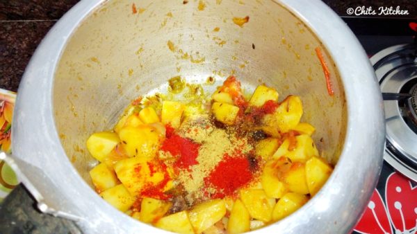 Aloo Curry/Potato Curry/How to make Aloo Curry