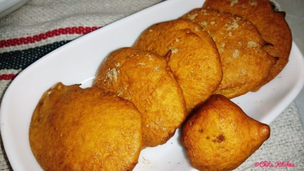 Aloo Pakora/Aloo Bhajji/Potato Bhajji