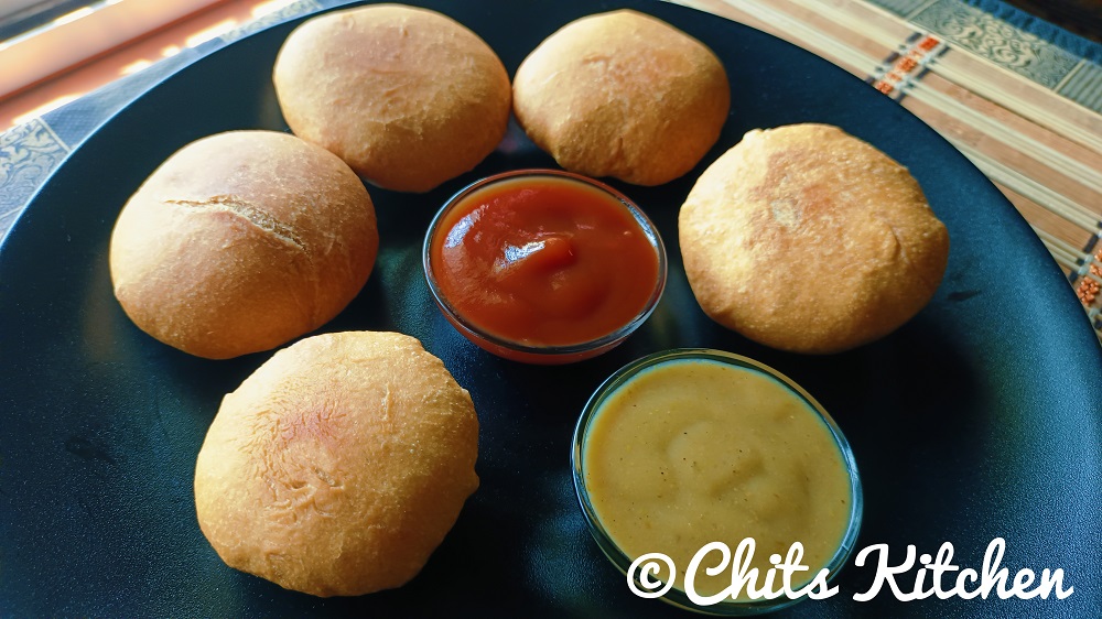 Matar Kachori / Matar Ki Kachori / Peas Kachori Recipe